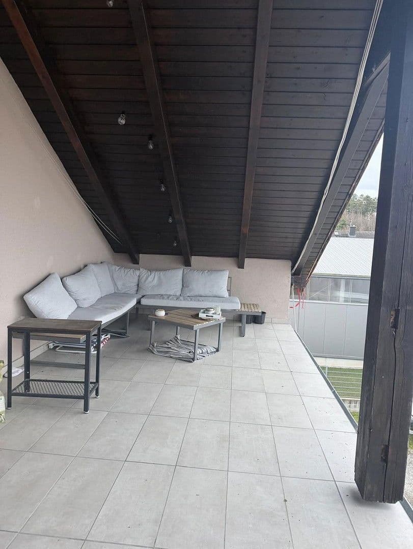 Prenájom bytu 3-izbový 130 m², Am Antoniweiher 4, Oberreichenbach, Bavorsko Prenájom bytu 3-izbový 130 m², Am Antoniweiher 4, Oberreichenbach, Bavorsko