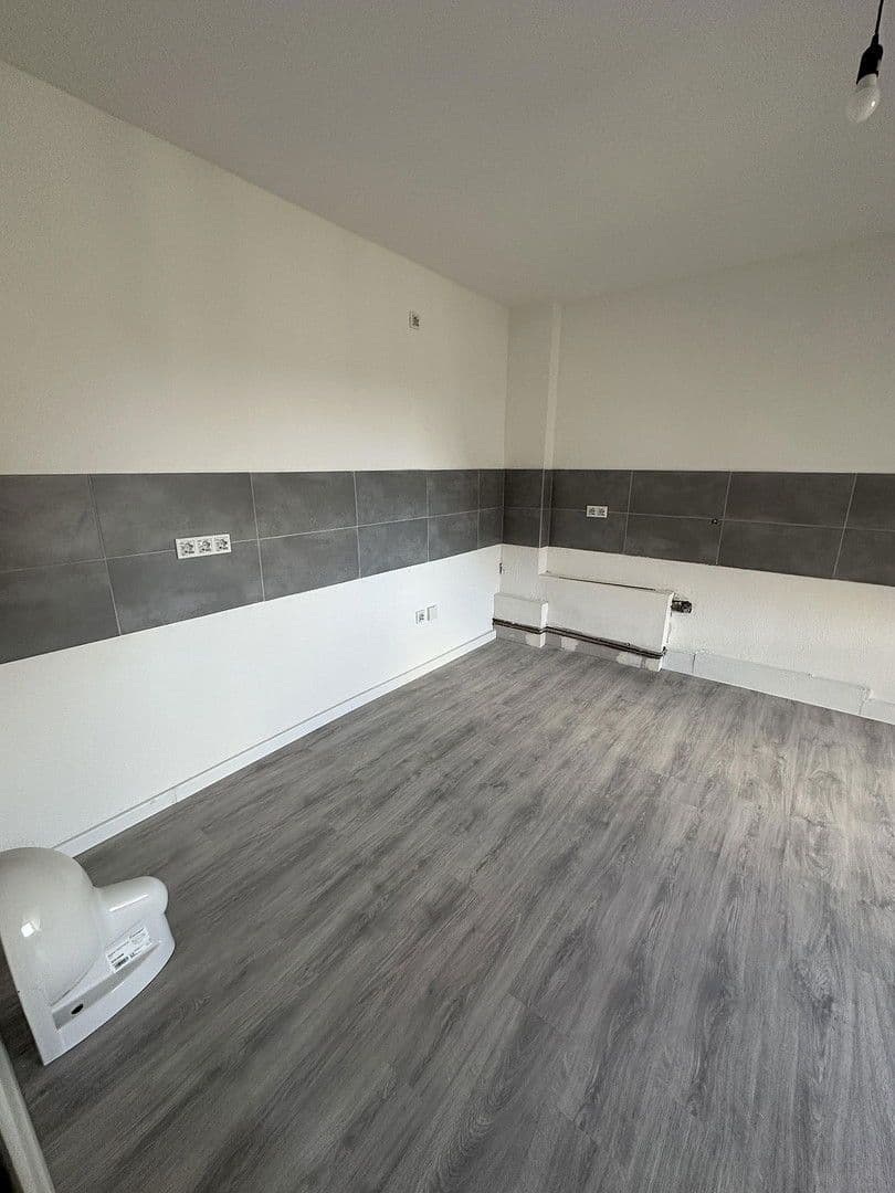 Prenájom bytu 5-izbový 110 m², Gelsenkirchen, Severné Porýnie - Westfálsko Prenájom bytu 5-izbový 110 m², Gelsenkirchen, Severné Porýnie - Westfálsko