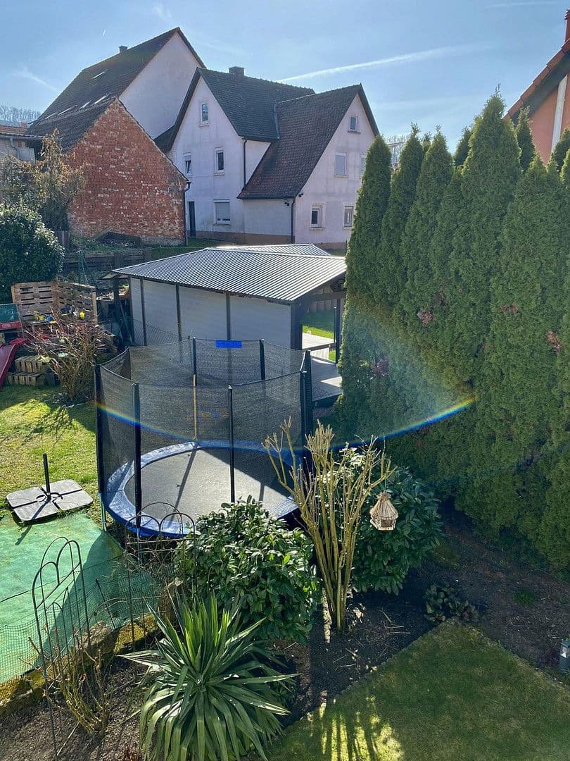 Predaj bytu 3-izbový 91 m², Im Löwengarten 14, Pfedelbach, Bádensko-Wurttembersko Predaj bytu 3-izbový 91 m², Im Löwengarten 14, Pfedelbach, Bádensko-Wurttembersko