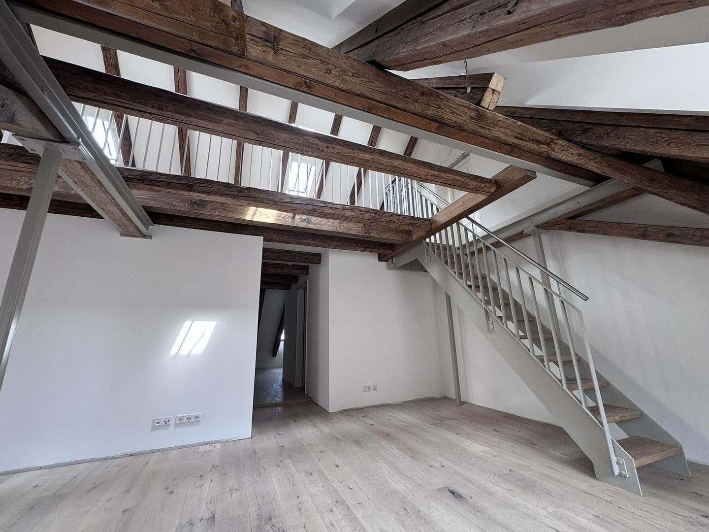 Predaj bytu 3-izbový 113 m², Regensburg, Bavorsko Predaj bytu 3-izbový 113 m², Regensburg, Bavorsko