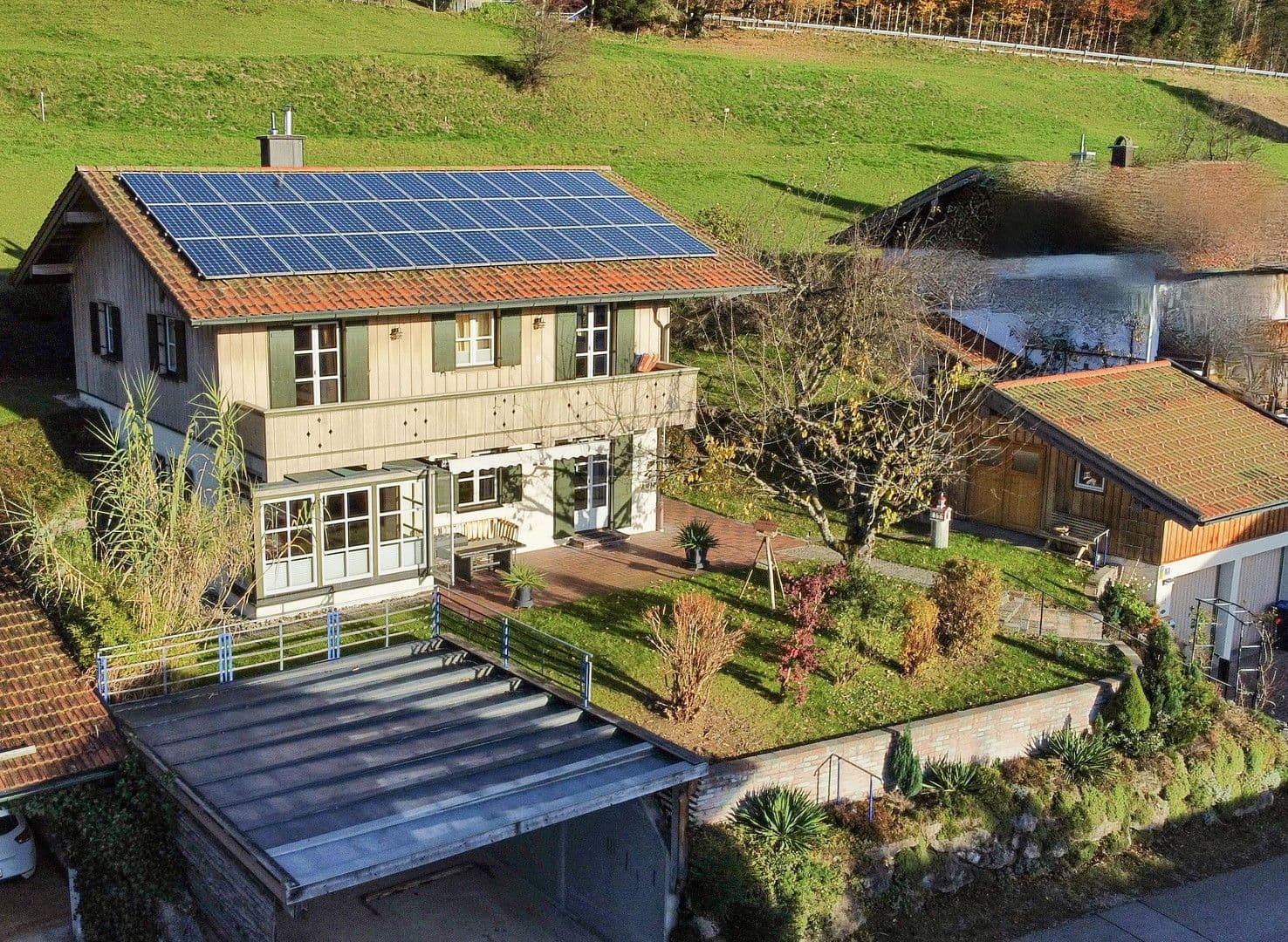 Prenájom domu 135 m², pozemek 663 m², Siegsdorf, Bavorsko Prenájom domu 135 m², pozemek 663 m², Siegsdorf, Bavorsko