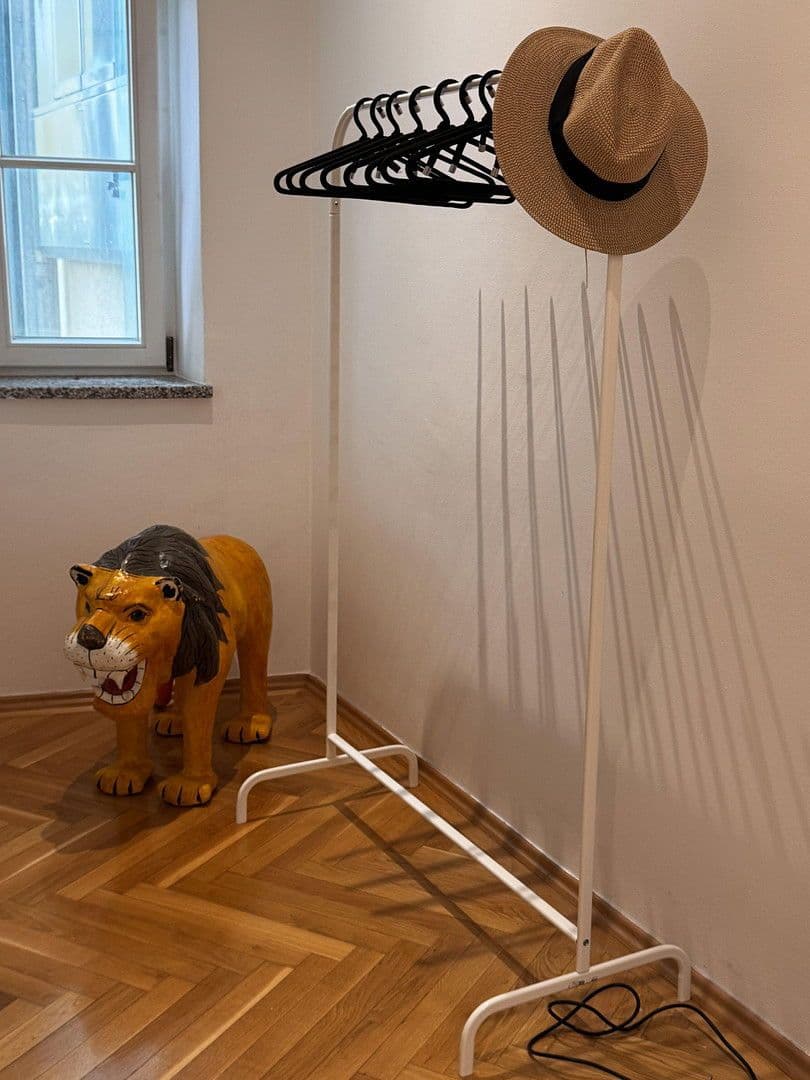 Prenájom bytu 2-izbový 115 m², München, Bavorsko Prenájom bytu 2-izbový 115 m², München, Bavorsko