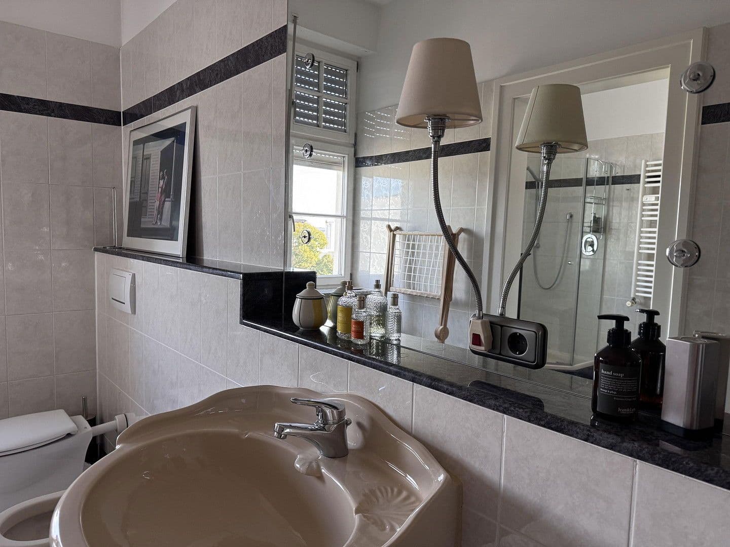 Prenájom bytu 2-izbový 115 m², München, Bavorsko Prenájom bytu 2-izbový 115 m², München, Bavorsko