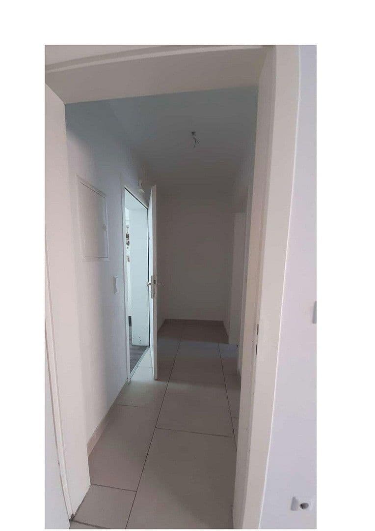 Prenájom bytu 1-izbový 31 m², Neumühler Str. 33, Duisburg, Severné Porýnie - Westfálsko Prenájom bytu 1-izbový 31 m², Neumühler Str. 33, Duisburg, Severné Porýnie - Westfálsko