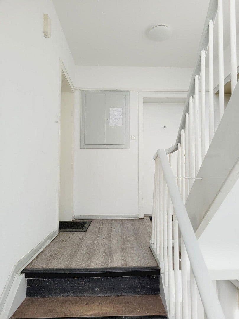 Prenájom bytu 1-izbový 31 m², Neumühler Str. 33, Duisburg, Severné Porýnie - Westfálsko Prenájom bytu 1-izbový 31 m², Neumühler Str. 33, Duisburg, Severné Porýnie - Westfálsko