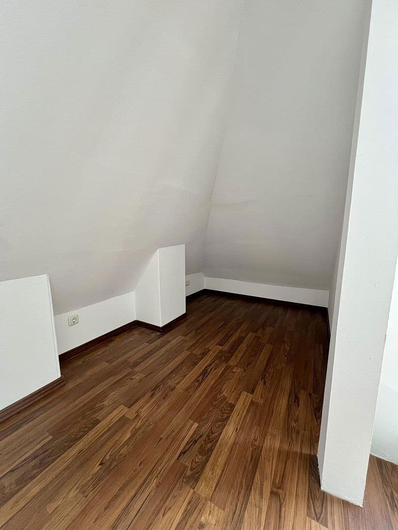 Prenájom bytu 2-izbový 44 m², Gelsenkirchen, Severné Porýnie - Westfálsko Prenájom bytu 2-izbový 44 m², Gelsenkirchen, Severné Porýnie - Westfálsko