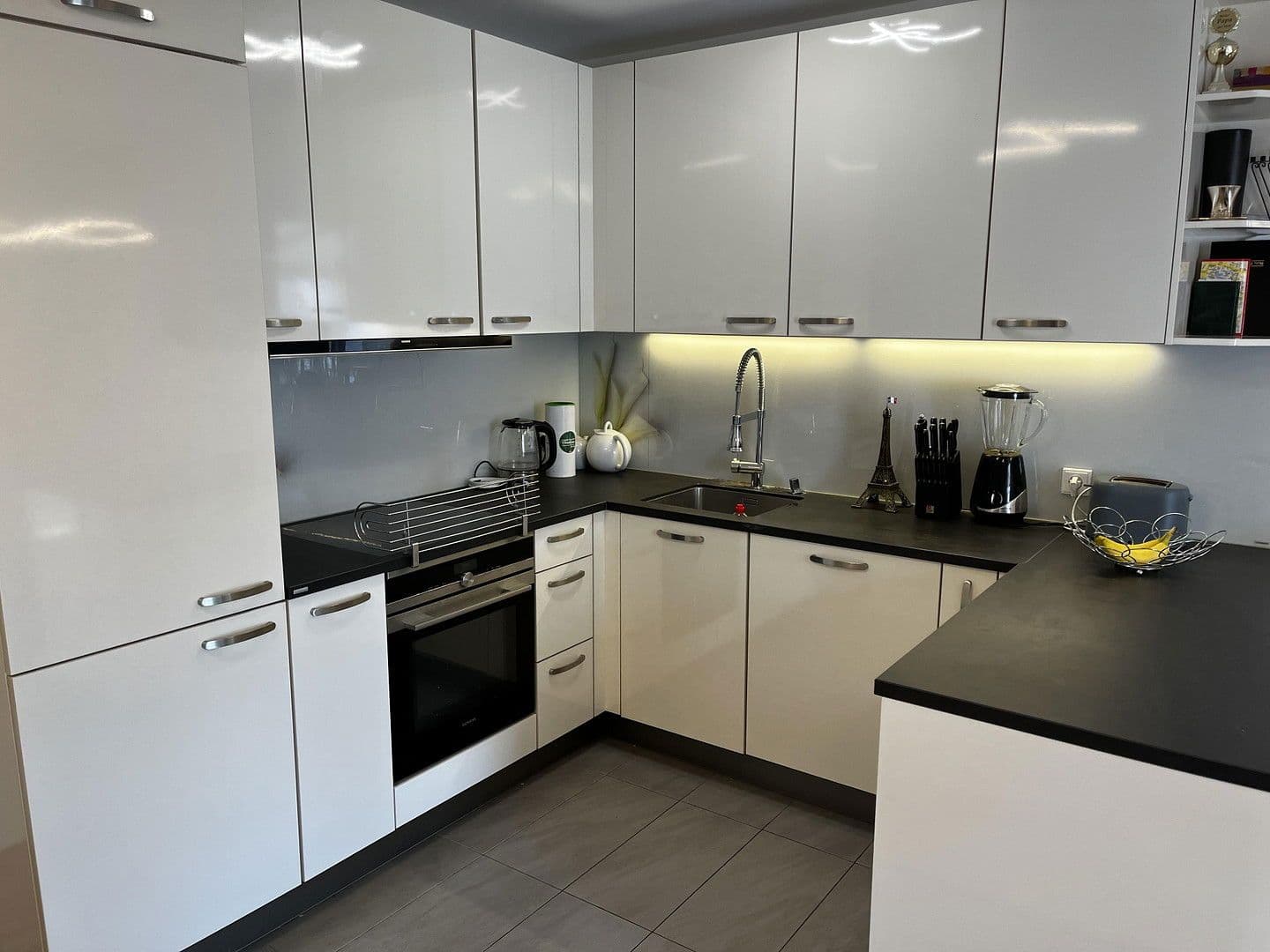 Predaj bytu 4-izbový 95 m², Fürholzer Weg 31, Neufahrn, Bavorsko Predaj bytu 4-izbový 95 m², Fürholzer Weg 31, Neufahrn, Bavorsko