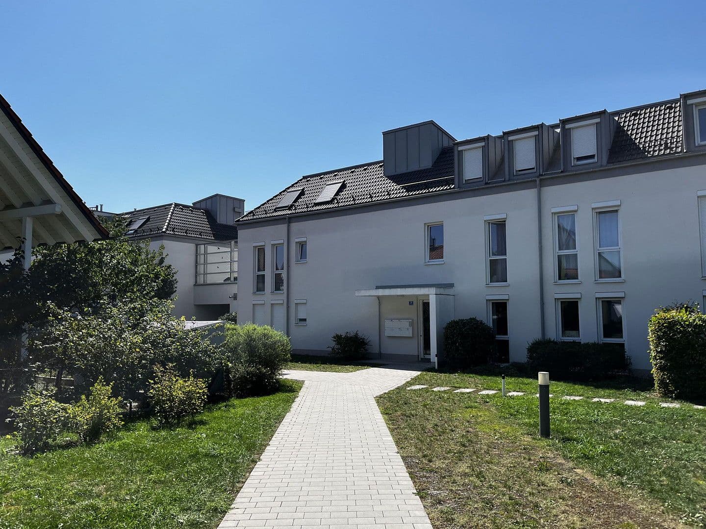 Predaj bytu 4-izbový 95 m², Fürholzer Weg 31, Neufahrn, Bavorsko Predaj bytu 4-izbový 95 m², Fürholzer Weg 31, Neufahrn, Bavorsko