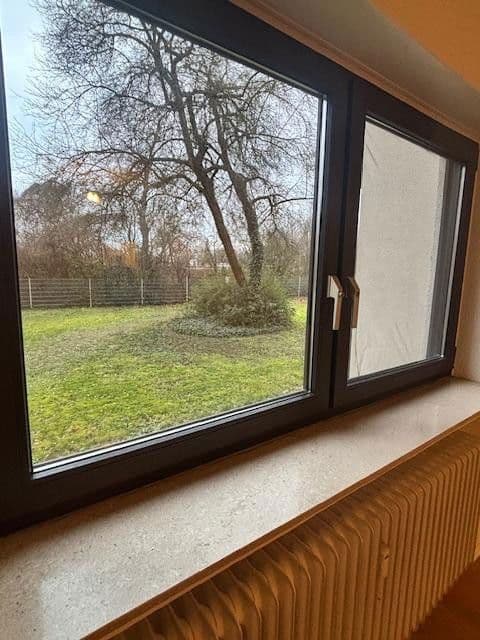 Prenájom bytu 3-izbový 94 m², Schwetzingen, Bádensko-Wurttembersko Prenájom bytu 3-izbový 94 m², Schwetzingen, Bádensko-Wurttembersko