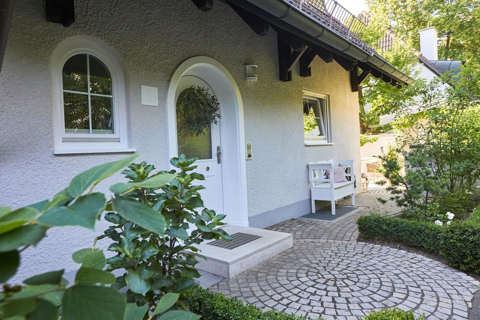 Predaj domu 151 m², pozemek 221 m², München, Bavorsko Predaj domu 151 m², pozemek 221 m², München, Bavorsko