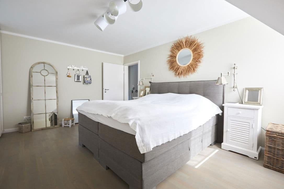 Predaj domu 151 m², pozemek 221 m², München, Bavorsko Predaj domu 151 m², pozemek 221 m², München, Bavorsko