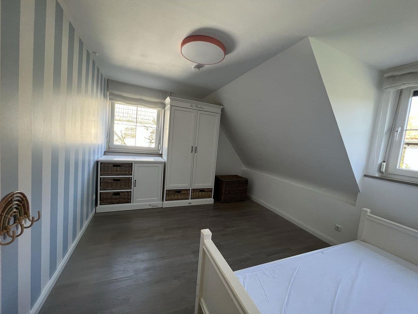 Predaj domu 151 m², pozemek 221 m², München, Bavorsko Predaj domu 151 m², pozemek 221 m², München, Bavorsko