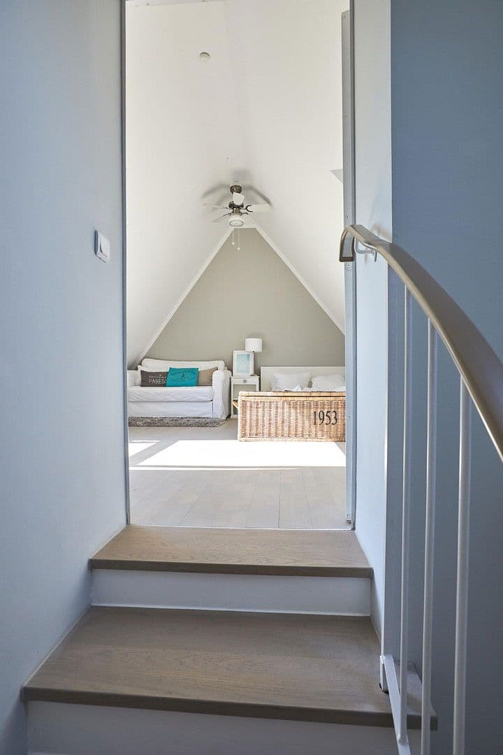 Predaj domu 151 m², pozemek 221 m², München, Bavorsko Predaj domu 151 m², pozemek 221 m², München, Bavorsko