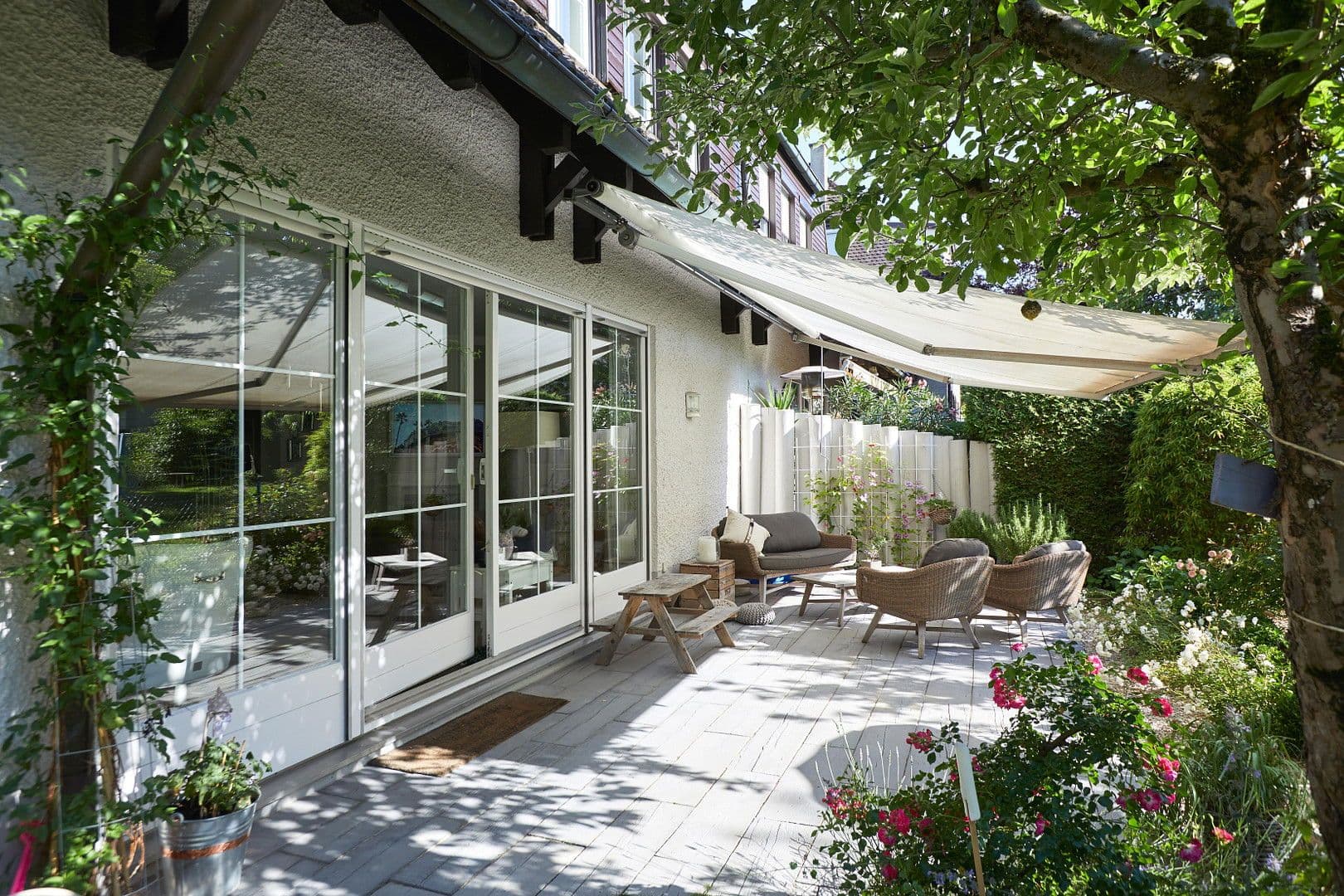 Predaj domu 151 m², pozemek 221 m², München, Bavorsko Predaj domu 151 m², pozemek 221 m², München, Bavorsko