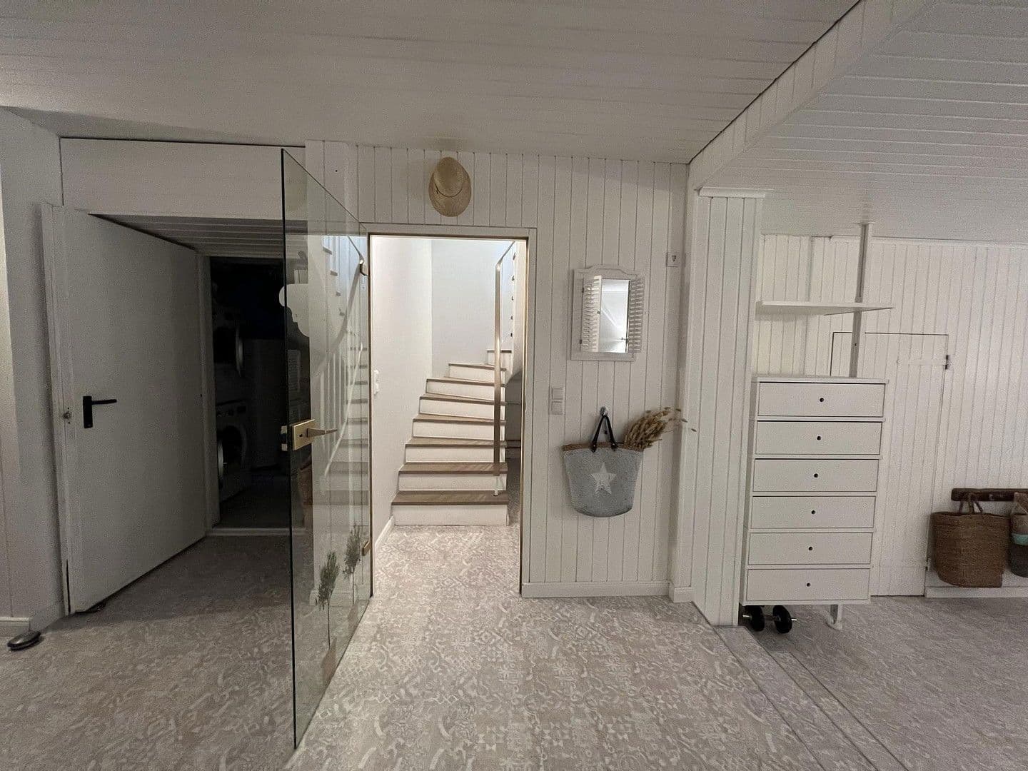 Predaj domu 151 m², pozemek 221 m², München, Bavorsko Predaj domu 151 m², pozemek 221 m², München, Bavorsko