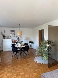 Prenájom bytu 2-izbový 75 m², Bad Sobernheim, Porýnie-Falcko Prenájom bytu 2-izbový 75 m², Bad Sobernheim, Porýnie-Falcko