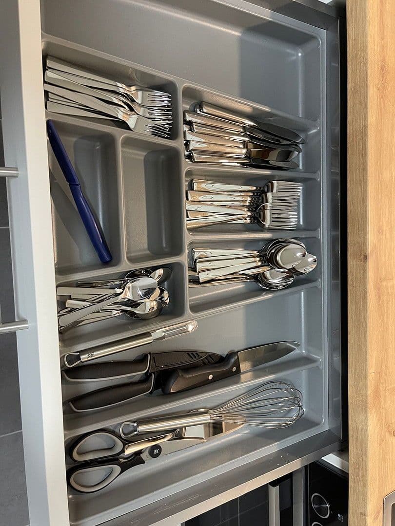 Prenájom bytu 2-izbový 54 m², Rauenthaler Straße 11A, Wiesbaden, Hesensko Prenájom bytu 2-izbový 54 m², Rauenthaler Straße 11A, Wiesbaden, Hesensko