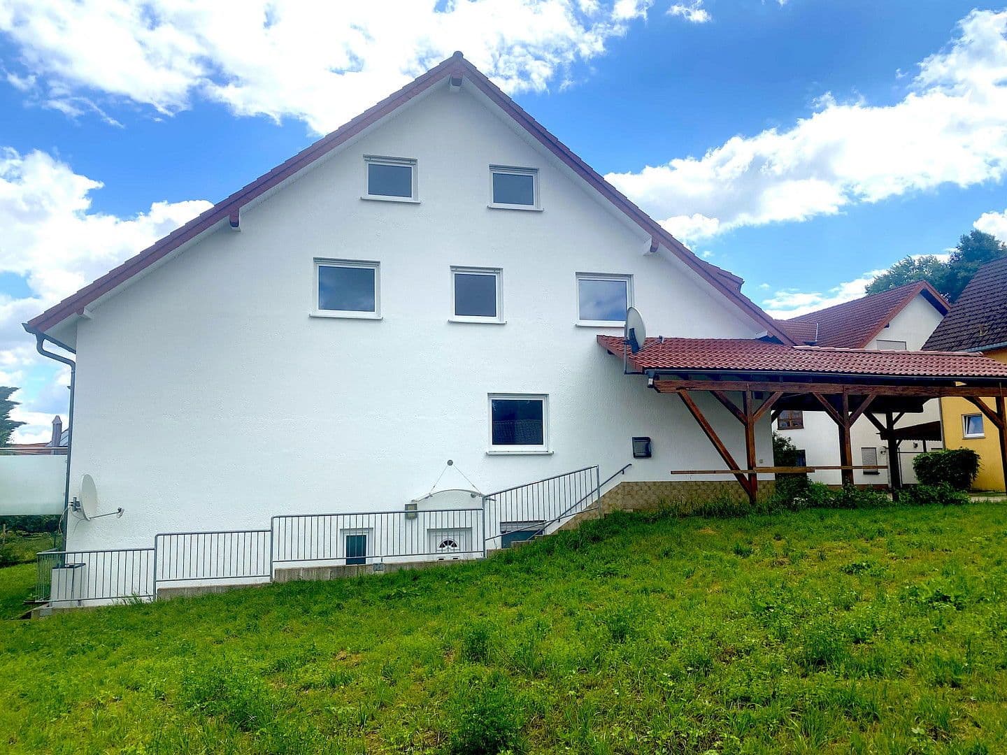 Prenájom domu 170 m², pozemek 280 m², Neidenstein, Bádensko-Wurttembersko Prenájom domu 170 m², pozemek 280 m², Neidenstein, Bádensko-Wurttembersko