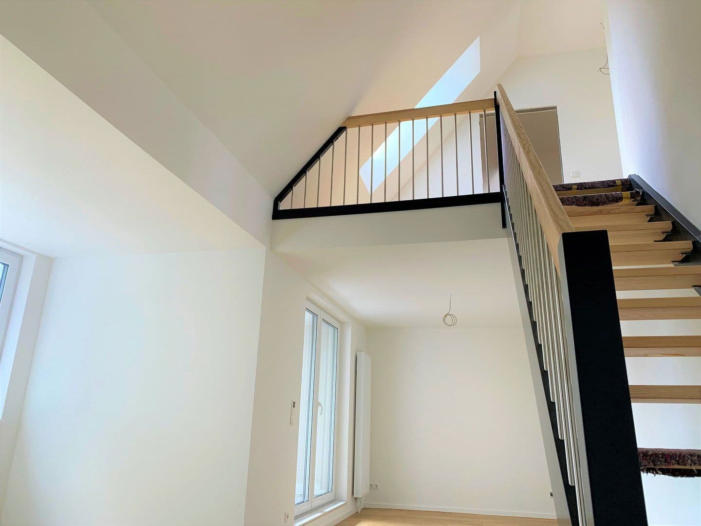 Prenájom bytu 2-izbový 91 m², Hindenburgstr. 30, Langenhagen, Dolné Sasko Prenájom bytu 2-izbový 91 m², Hindenburgstr. 30, Langenhagen, Dolné Sasko