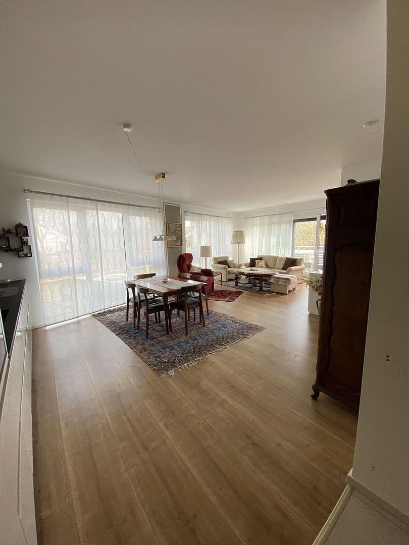 Prenájom bytu 3-izbový 103 m², In der Auen 32, Bergisch Gladbach, Severné Porýnie - Westfálsko Prenájom bytu 3-izbový 103 m², In der Auen 32, Bergisch Gladbach, Severné Porýnie - Westfálsko