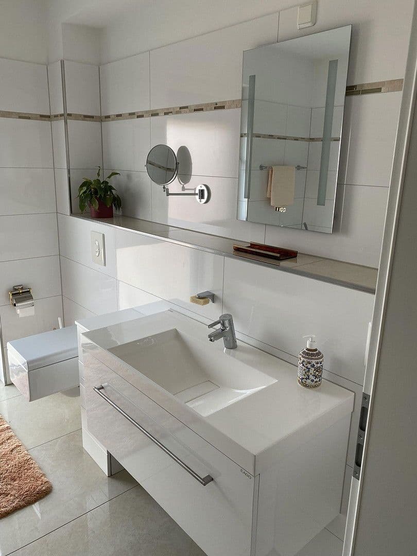 Prenájom bytu 3-izbový 103 m², In der Auen 32, Bergisch Gladbach, Severné Porýnie - Westfálsko Prenájom bytu 3-izbový 103 m², In der Auen 32, Bergisch Gladbach, Severné Porýnie - Westfálsko