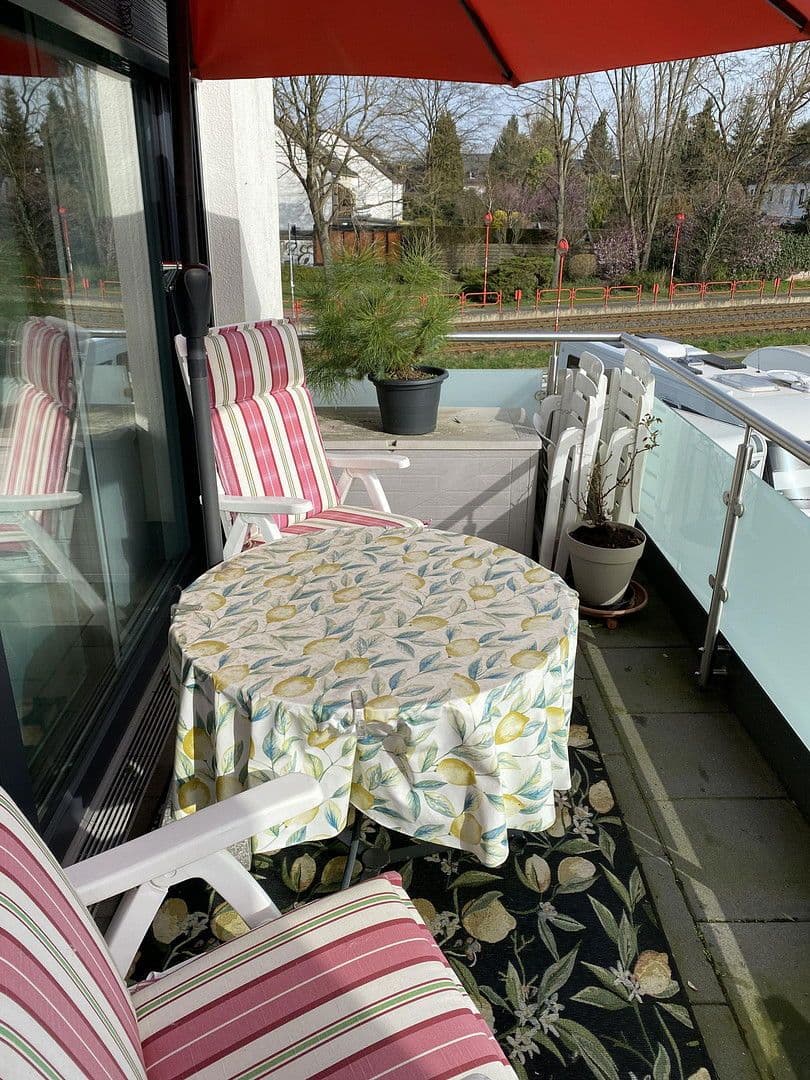 Prenájom bytu 3-izbový 103 m², In der Auen 32, Bergisch Gladbach, Severné Porýnie - Westfálsko Prenájom bytu 3-izbový 103 m², In der Auen 32, Bergisch Gladbach, Severné Porýnie - Westfálsko