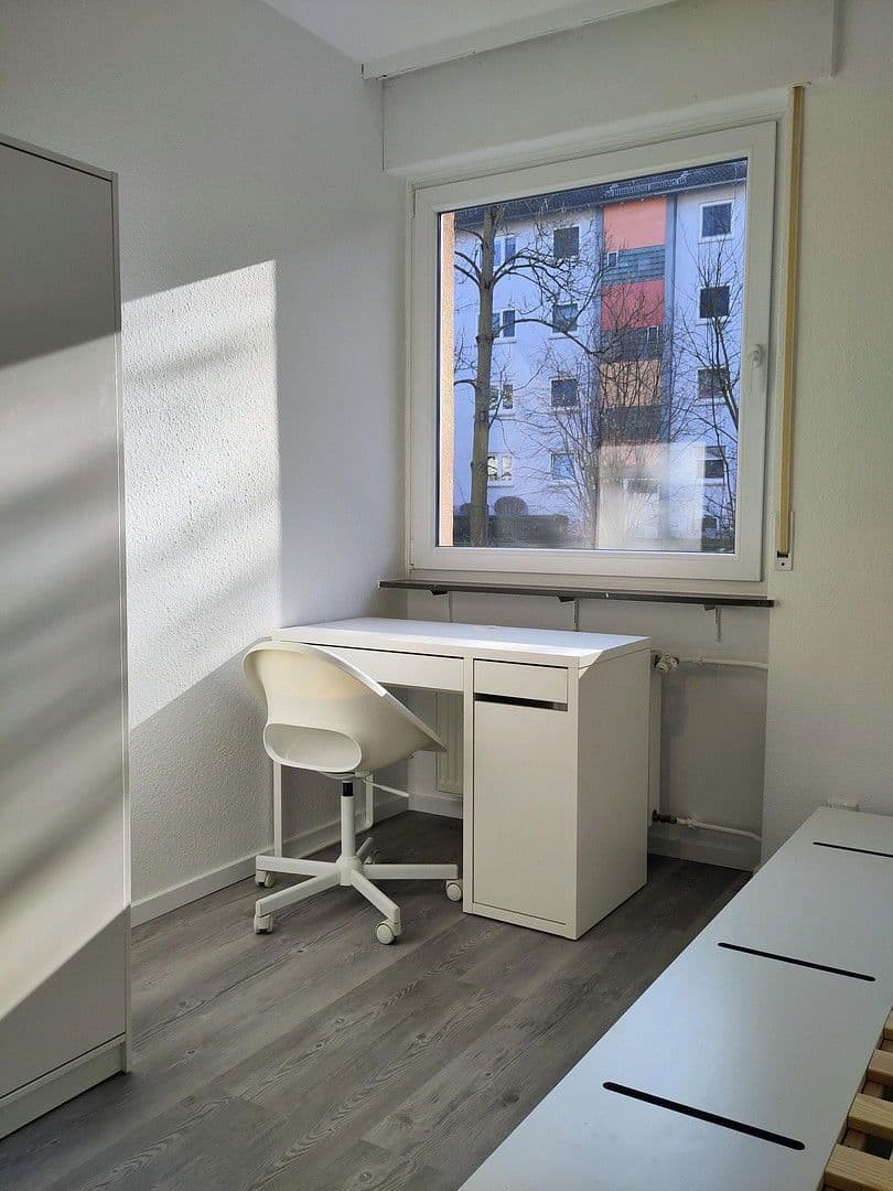 Prenájom bytu 1-izbový 10 m², Gottlieb-Daimler-Str. 56, Mainz, Porýnie-Falcko Prenájom bytu 1-izbový 10 m², Gottlieb-Daimler-Str. 56, Mainz, Porýnie-Falcko