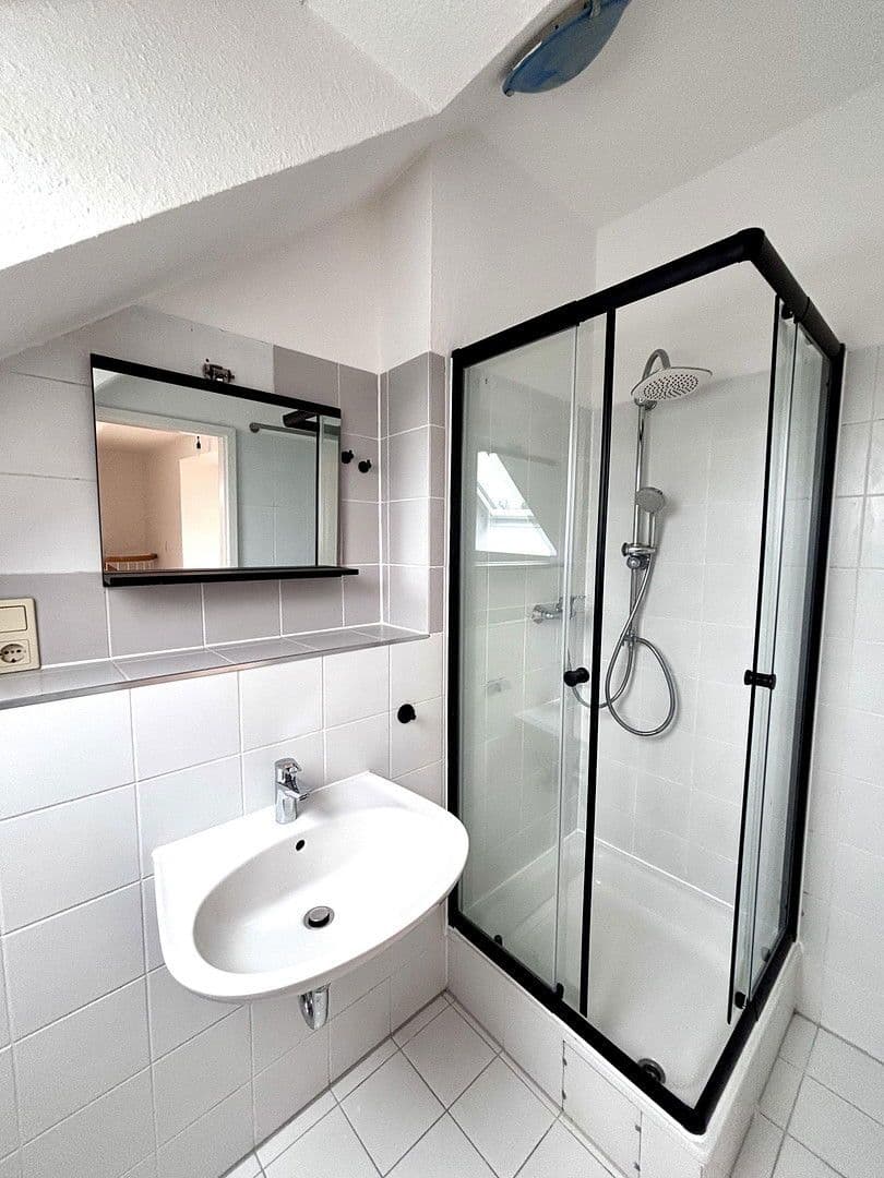 Prenájom bytu 3-izbový 82 m², Bahnhofstr. 22d, Usingen, Hesensko Prenájom bytu 3-izbový 82 m², Bahnhofstr. 22d, Usingen, Hesensko