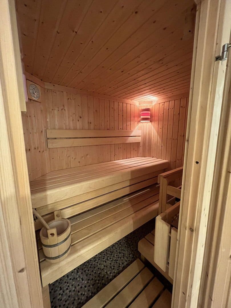 Predaj domu 130 m², pozemek 510 m², Puchheim, Bavorsko Predaj domu 130 m², pozemek 510 m², Puchheim, Bavorsko