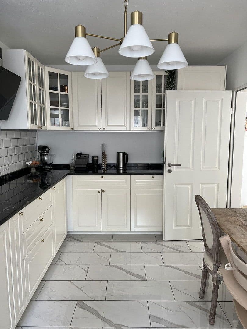 Predaj domu 130 m², pozemek 510 m², Puchheim, Bavorsko Predaj domu 130 m², pozemek 510 m², Puchheim, Bavorsko