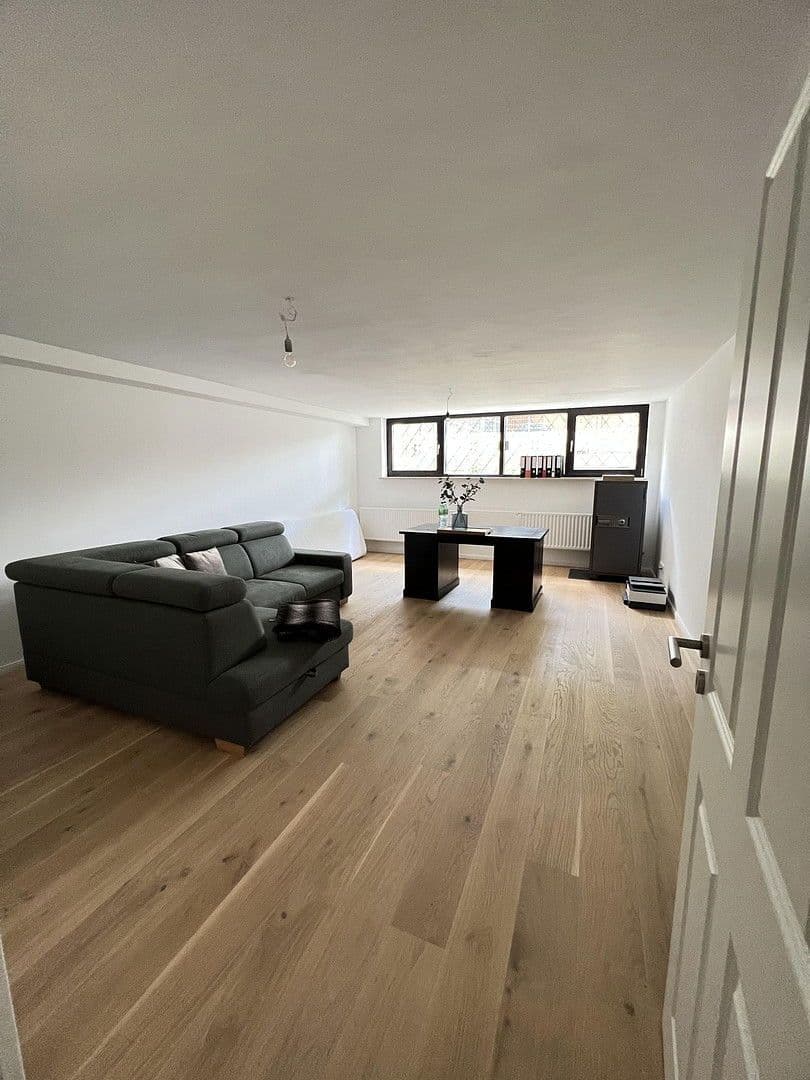 Predaj domu 130 m², pozemek 510 m², Puchheim, Bavorsko Predaj domu 130 m², pozemek 510 m², Puchheim, Bavorsko