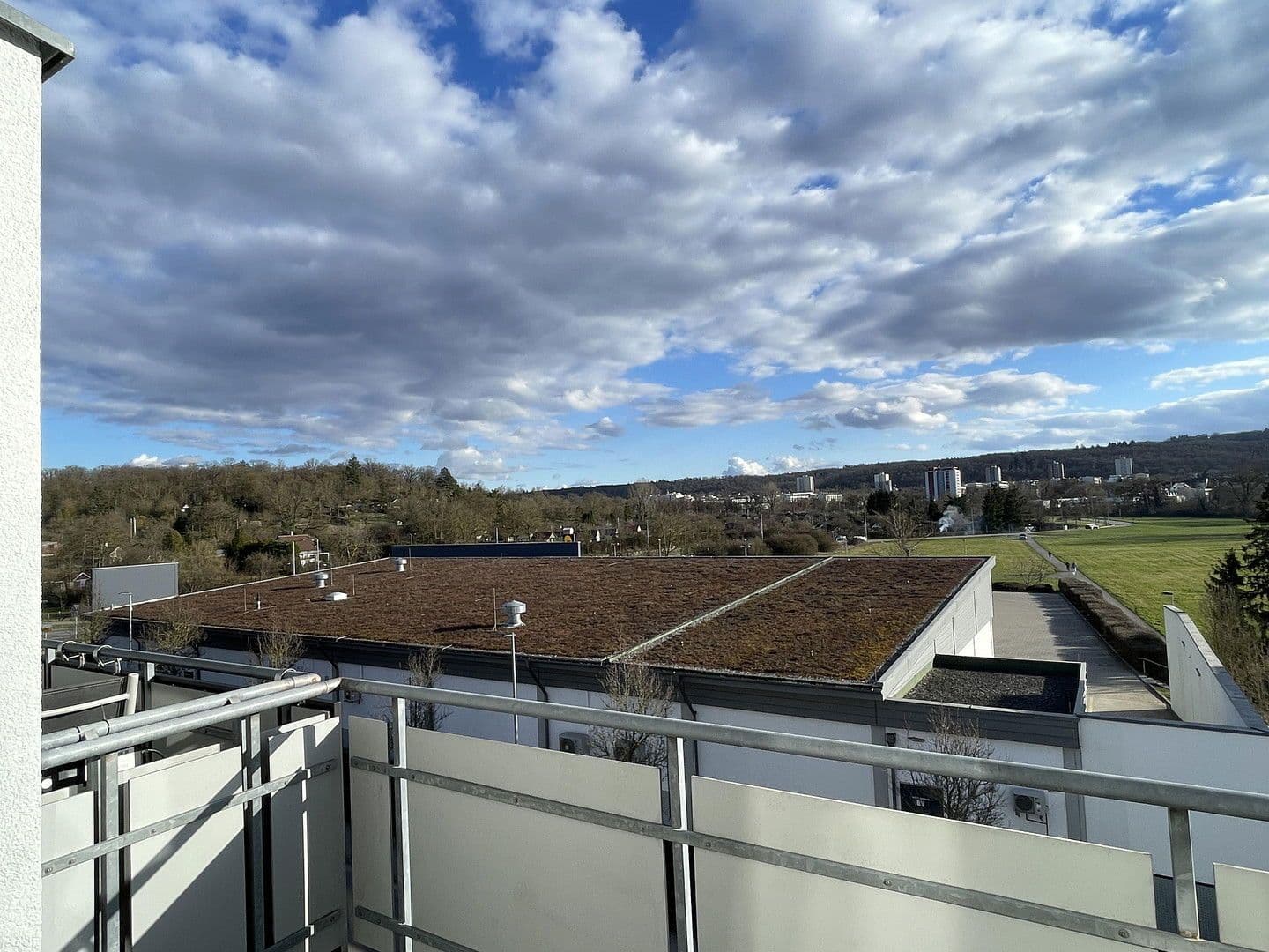 Prenájom bytu 2-izbový 50 m², Losäckerstraße 1, Stuttgart, Bádensko-Wurttembersko Prenájom bytu 2-izbový 50 m², Losäckerstraße 1, Stuttgart, Bádensko-Wurttembersko