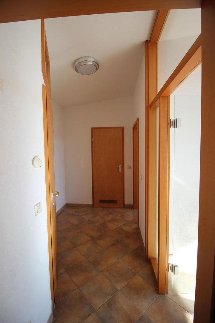 Prenájom bytu 2-izbový 50 m², Losäckerstraße 1, Stuttgart, Bádensko-Wurttembersko Prenájom bytu 2-izbový 50 m², Losäckerstraße 1, Stuttgart, Bádensko-Wurttembersko