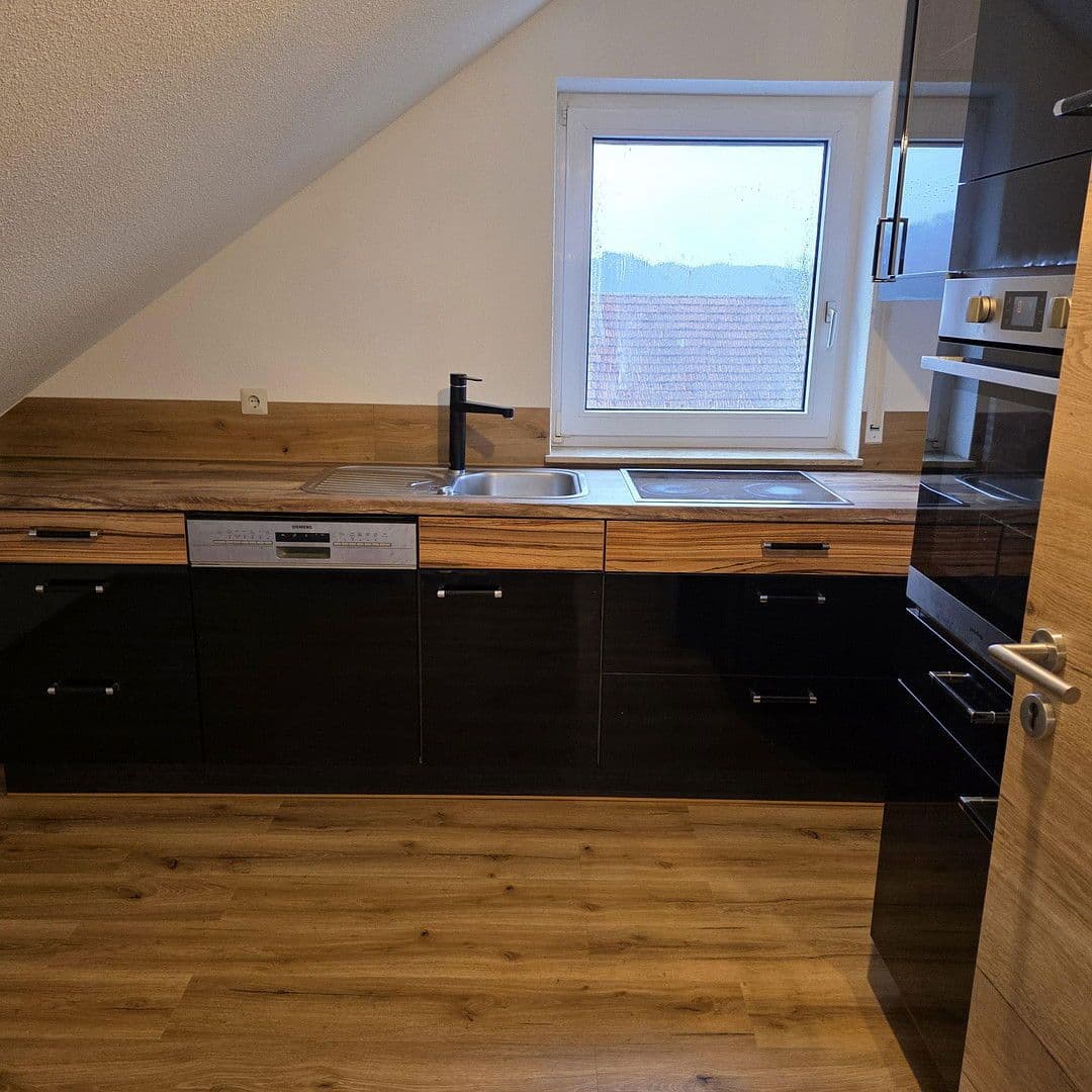 Prenájom bytu 2-izbový 54 m², Goldbachstraße 76, Dörzbach, Bádensko-Wurttembersko Prenájom bytu 2-izbový 54 m², Goldbachstraße 76, Dörzbach, Bádensko-Wurttembersko