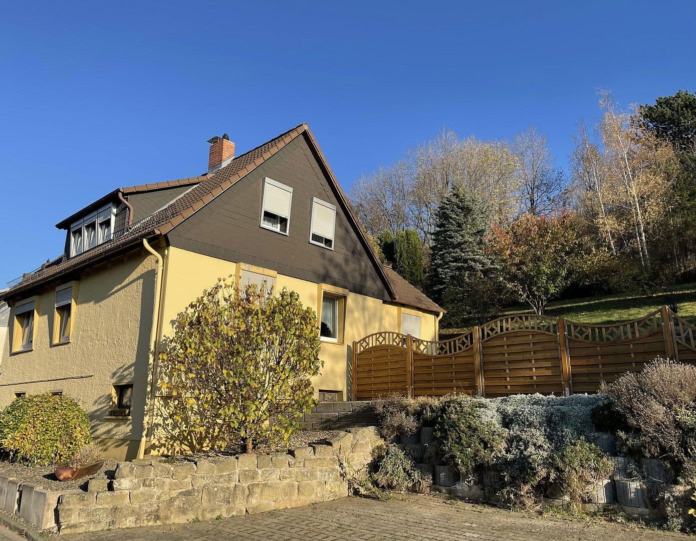 Predaj domu 120 m², pozemek 1.200 m², Goslar, Dolné Sasko Predaj domu 120 m², pozemek 1.200 m², Goslar, Dolné Sasko