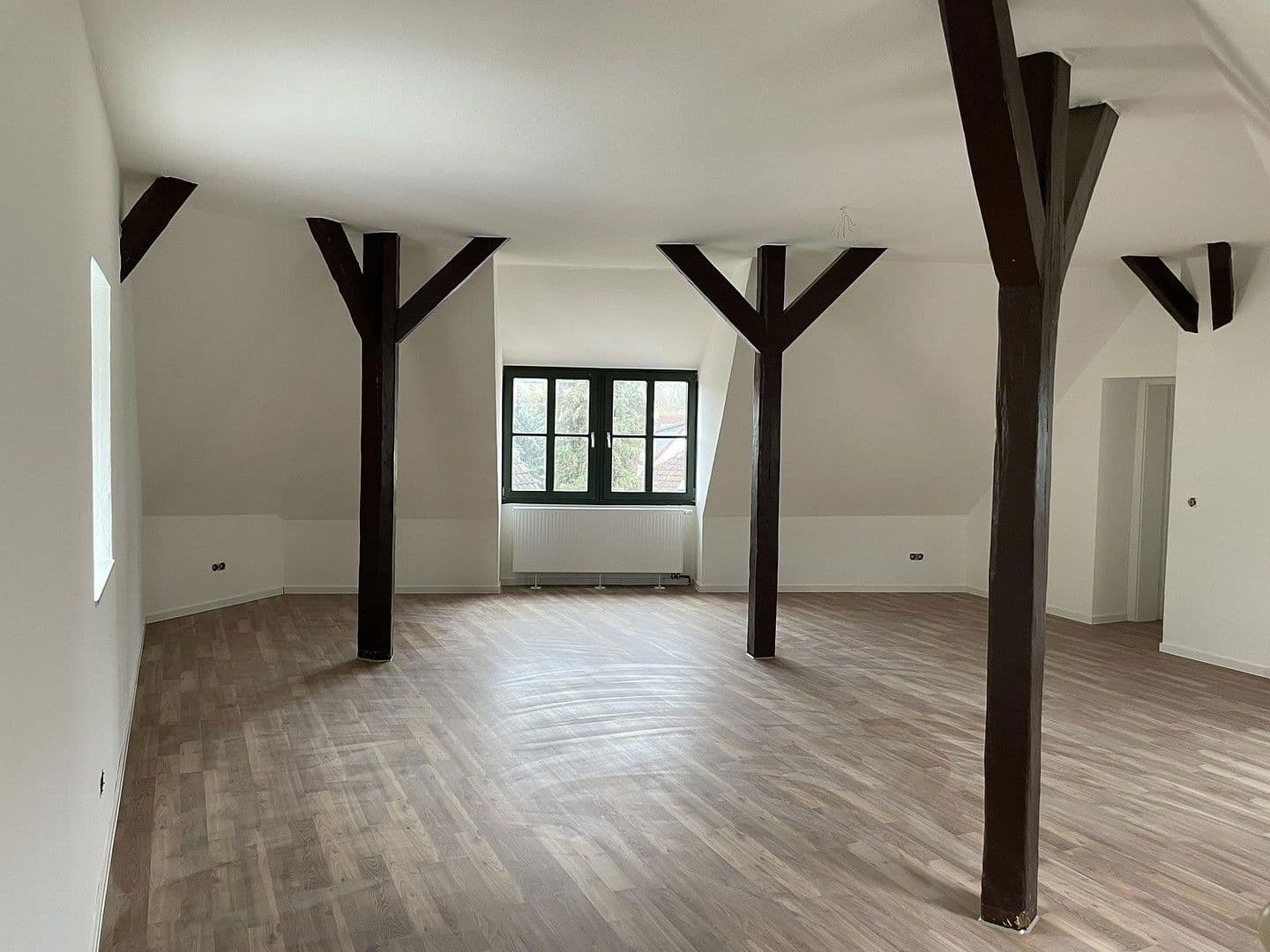 Predaj bytu 3-izbový 108 m², Rosmarinstraße 45, Oschatz, Sasko Predaj bytu 3-izbový 108 m², Rosmarinstraße 45, Oschatz, Sasko