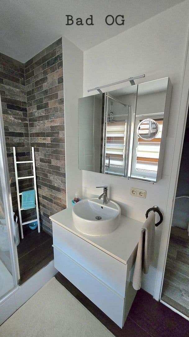 Predaj domu 124 m², pozemek 212 m², Ansbach, Bavorsko Predaj domu 124 m², pozemek 212 m², Ansbach, Bavorsko