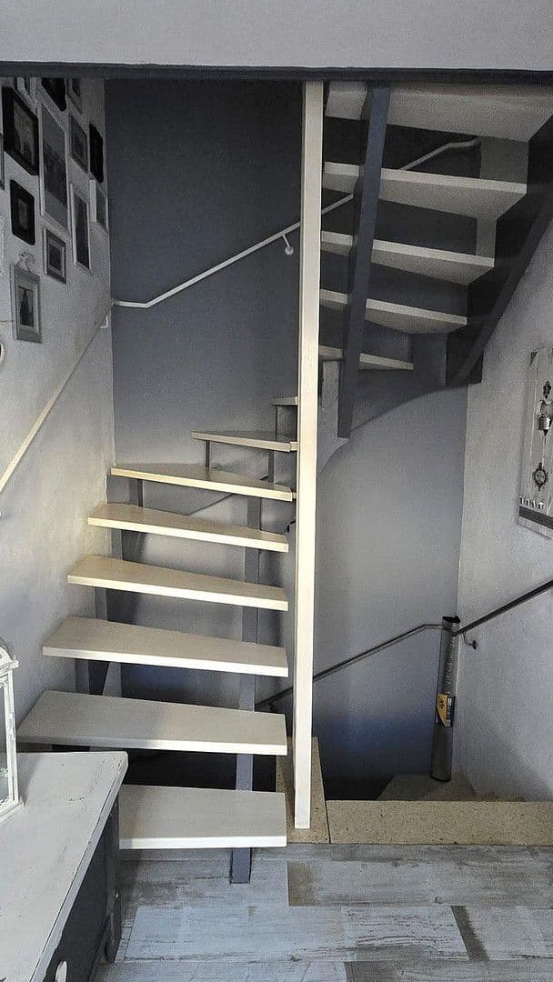 Predaj domu 124 m², pozemek 212 m², Ansbach, Bavorsko Predaj domu 124 m², pozemek 212 m², Ansbach, Bavorsko