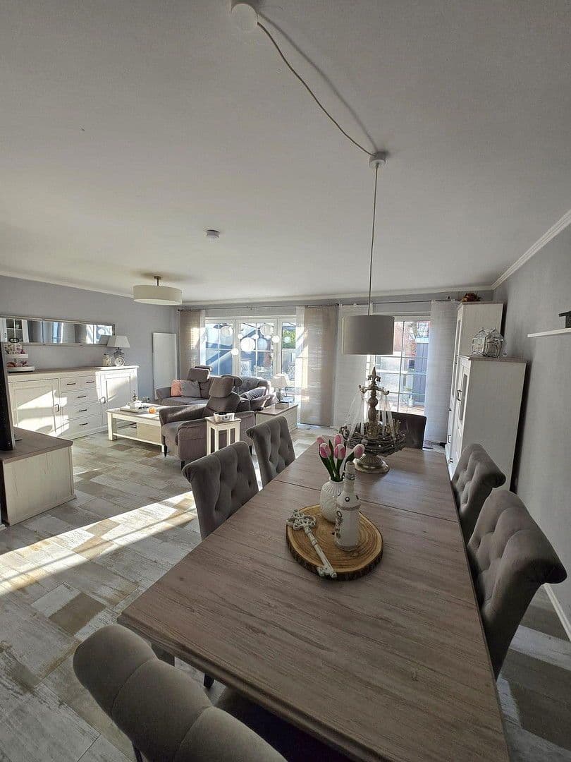 Predaj domu 124 m², pozemek 212 m², Ansbach, Bavorsko Predaj domu 124 m², pozemek 212 m², Ansbach, Bavorsko