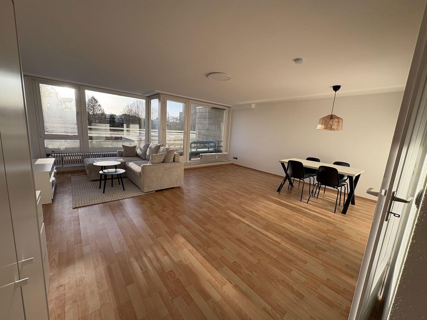 Prenájom bytu 1-izbový 55 m², Tiergartenstraße 29, Böblingen, Bádensko-Wurttembersko Prenájom bytu 1-izbový 55 m², Tiergartenstraße 29, Böblingen, Bádensko-Wurttembersko