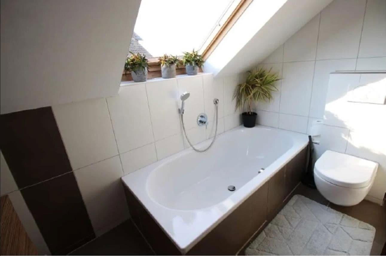 Prenájom bytu 3-izbový 96 m², Starkenburgring 25, Alsbach-Hähnlein, Hesensko Prenájom bytu 3-izbový 96 m², Starkenburgring 25, Alsbach-Hähnlein, Hesensko