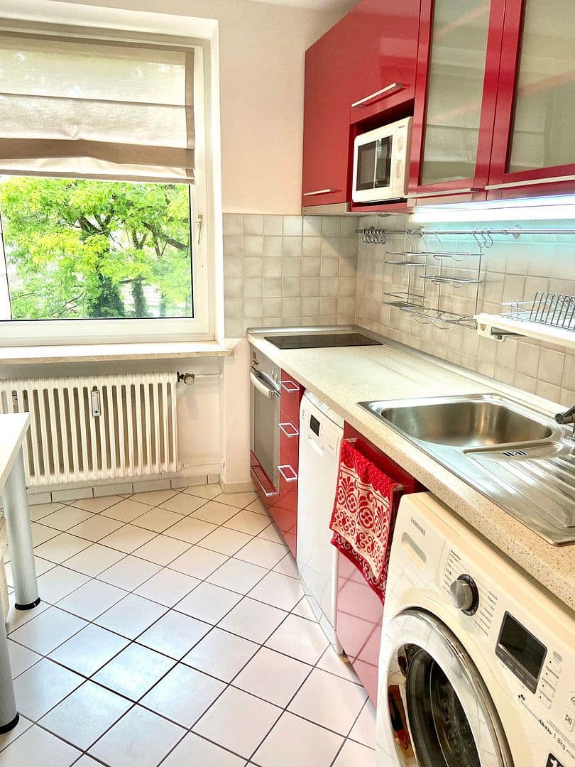 Prenájom bytu 2-izbový 58 m², Höglwörther Str. 361, München, Bavorsko Prenájom bytu 2-izbový 58 m², Höglwörther Str. 361, München, Bavorsko