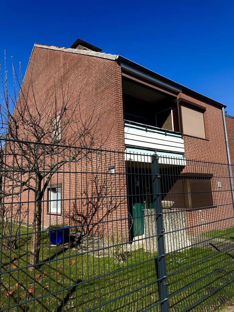 Predaj domu 134 m², pozemek 370 m², Halstenbek, Šlezvicko-Holštajnsko Predaj domu 134 m², pozemek 370 m², Halstenbek, Šlezvicko-Holštajnsko