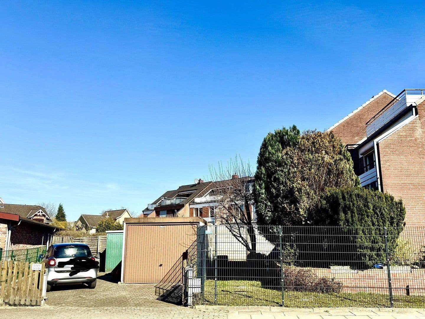 Predaj domu 134 m², pozemek 370 m², Halstenbek, Šlezvicko-Holštajnsko Predaj domu 134 m², pozemek 370 m², Halstenbek, Šlezvicko-Holštajnsko