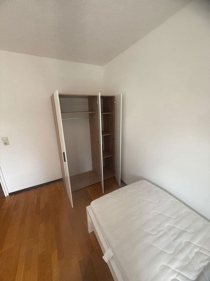 Prenájom bytu 15 m², Karlsruhe, Bádensko-Wurttembersko Prenájom bytu 15 m², Karlsruhe, Bádensko-Wurttembersko