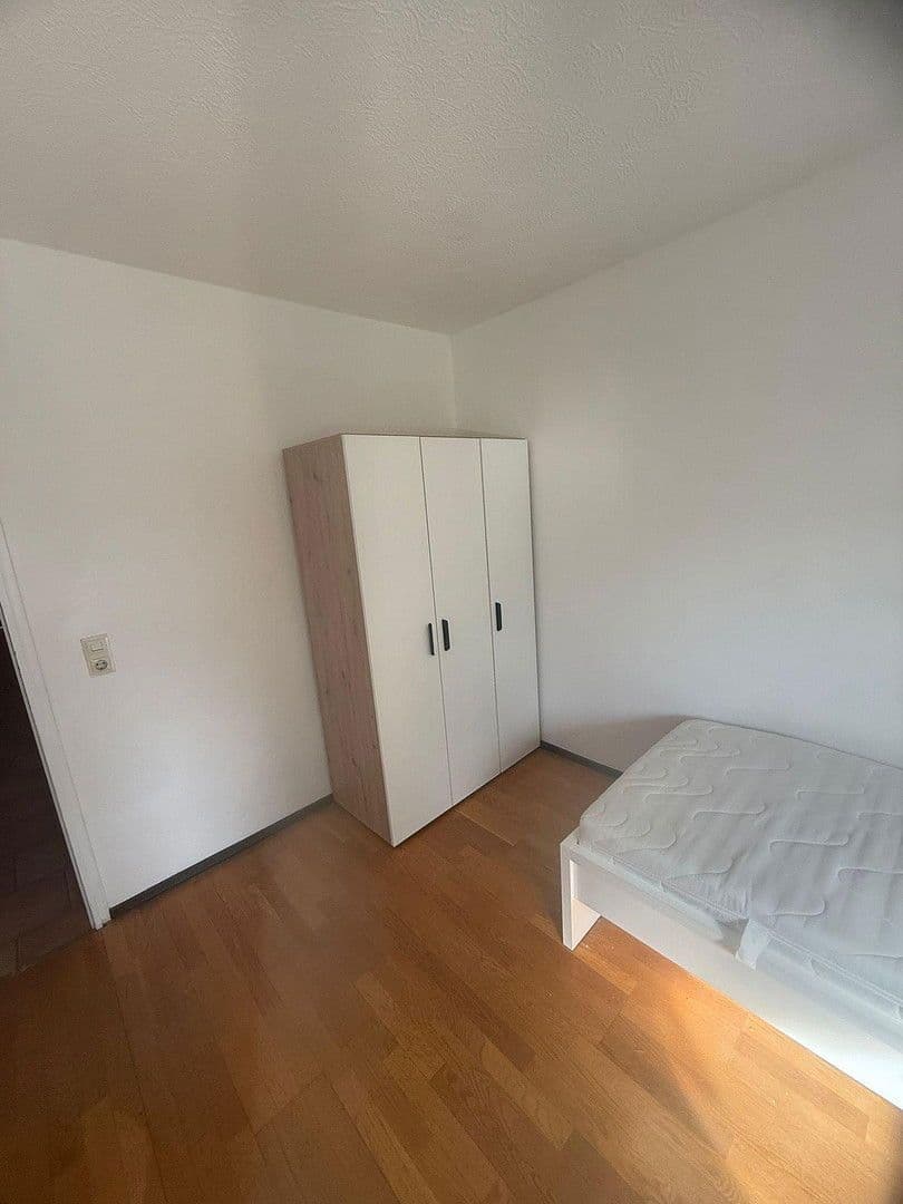 Prenájom bytu 15 m², Karlsruhe, Bádensko-Wurttembersko Prenájom bytu 15 m², Karlsruhe, Bádensko-Wurttembersko