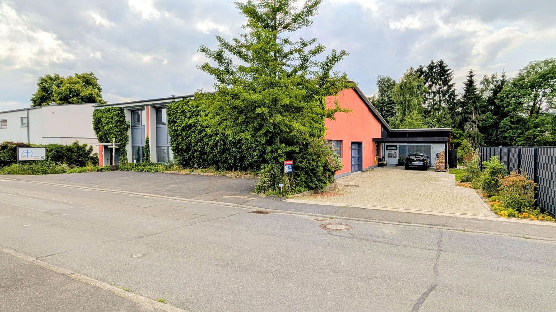 Prenájom nebytového priestoru 395 m², Daimlerstraße 14, Taunusstein, Hesensko Prenájom nebytového priestoru 395 m², Daimlerstraße 14, Taunusstein, Hesensko