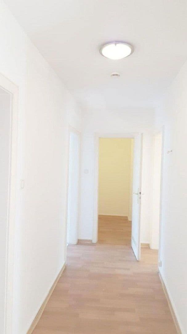 Prenájom bytu 2-izbový 53 m², Freiburg, Bádensko-Wurttembersko Prenájom bytu 2-izbový 53 m², Freiburg, Bádensko-Wurttembersko