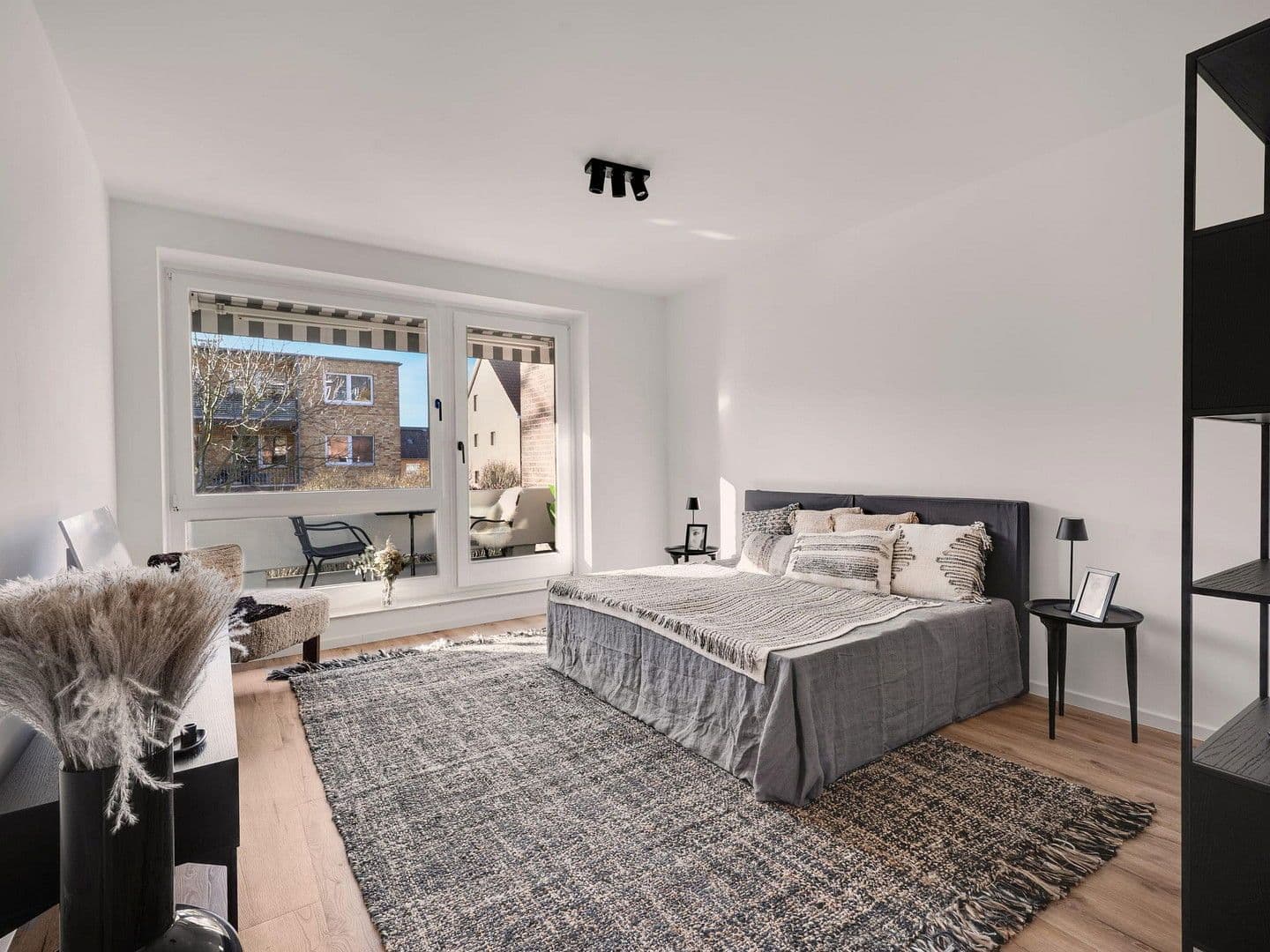 Predaj bytu 3-izbový 81 m², Quedlingburger Weg 8, Hannover, Dolné Sasko Predaj bytu 3-izbový 81 m², Quedlingburger Weg 8, Hannover, Dolné Sasko