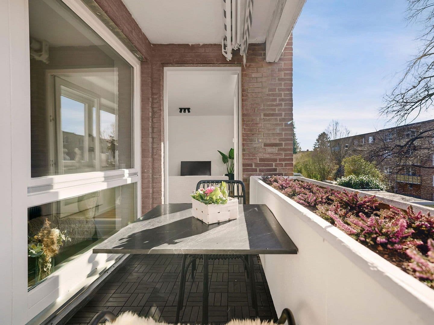 Predaj bytu 3-izbový 81 m², Quedlingburger Weg 8, Hannover, Dolné Sasko Predaj bytu 3-izbový 81 m², Quedlingburger Weg 8, Hannover, Dolné Sasko